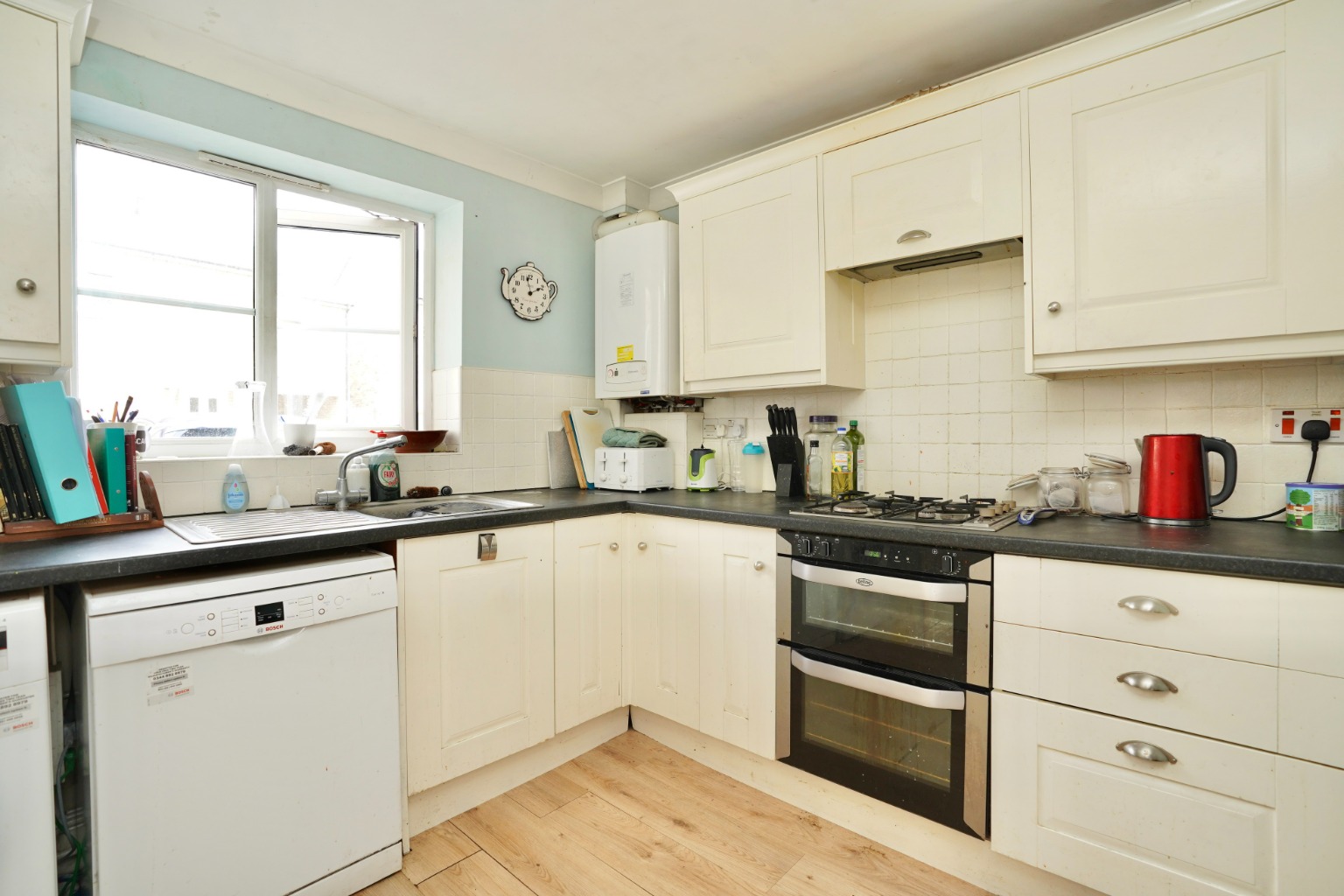 3 bed detached house for sale in Cross Street, Huntingdon 1