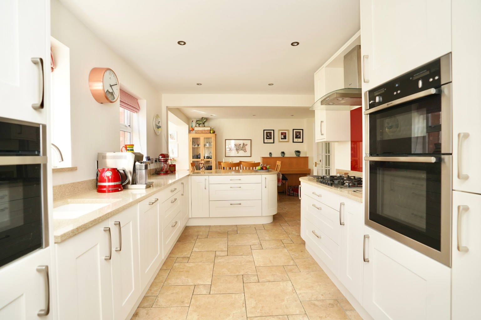 5 bed detached house for sale in Rushington Close, St Ives  - Property Image 2