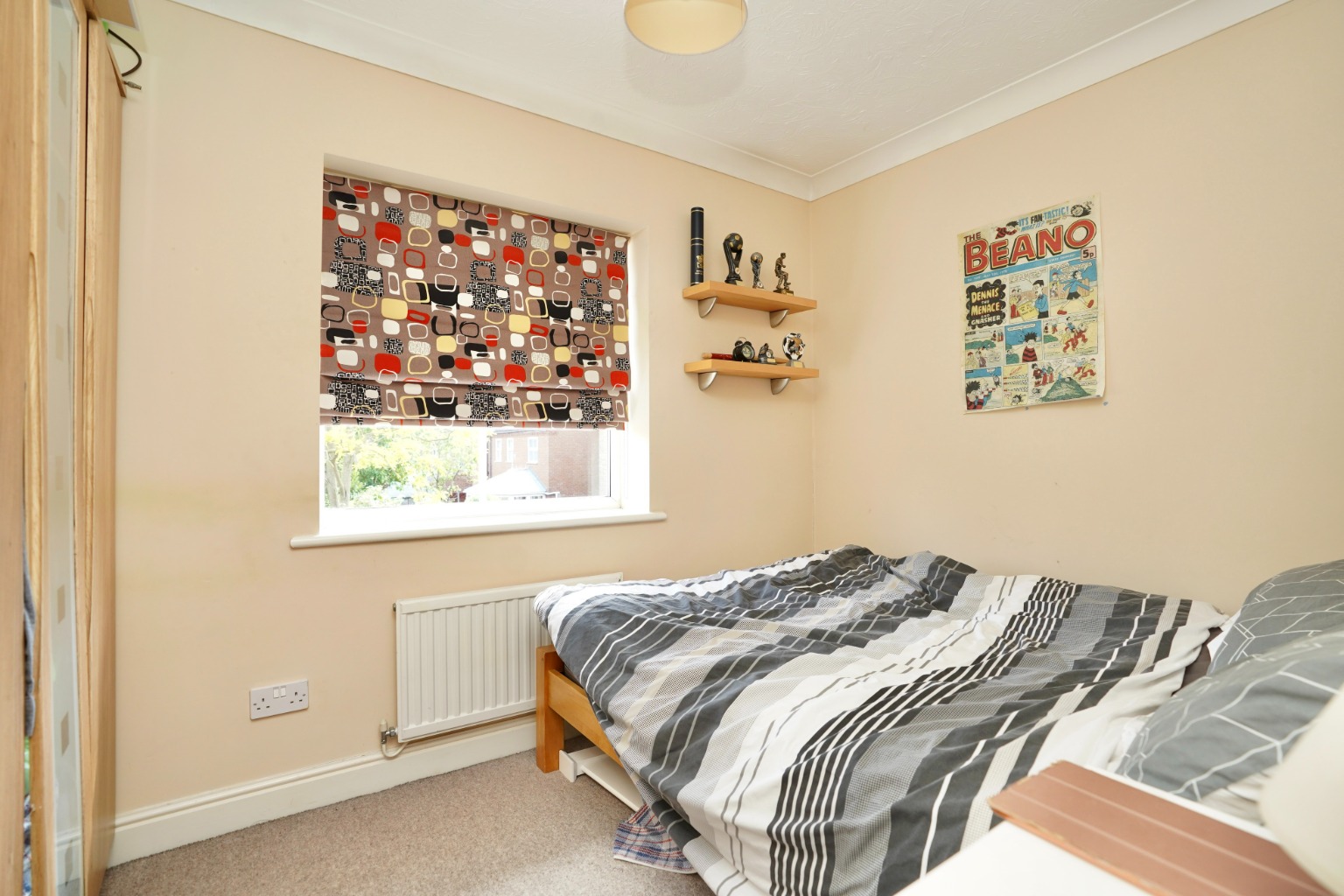 5 bed detached house for sale in Rushington Close, St. Ives 10