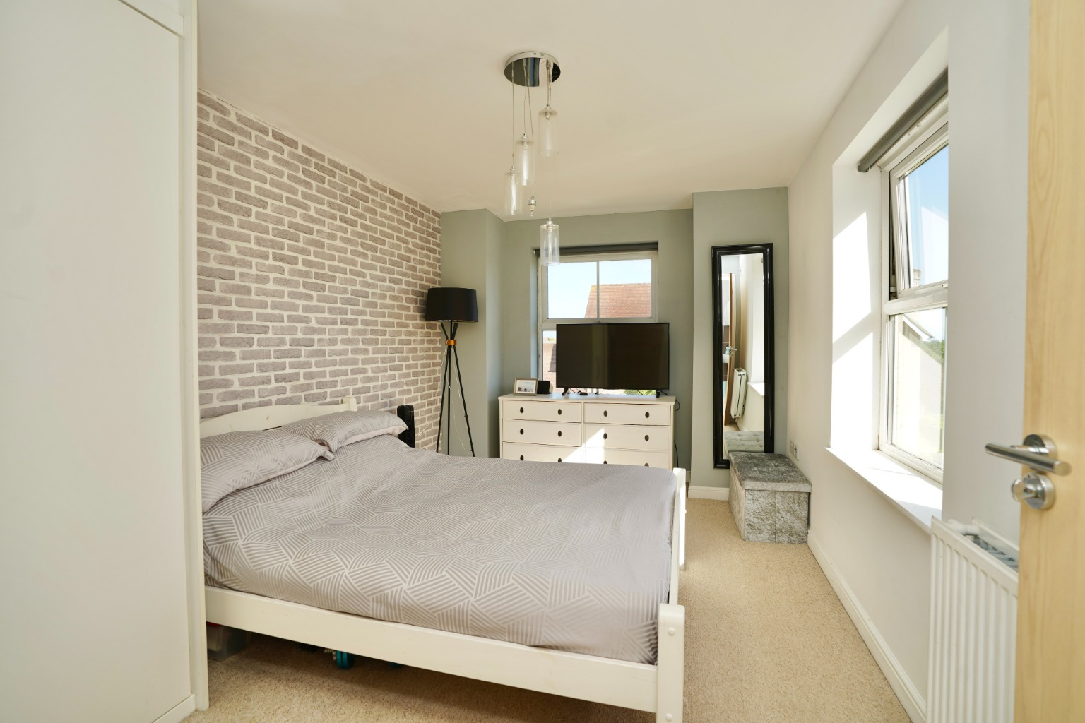 2 bed flat for sale in Stokes Drive, Huntingdon 2