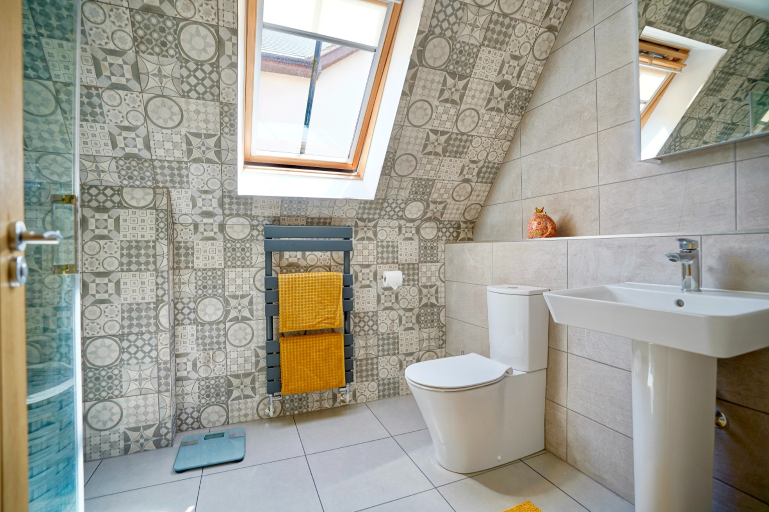 4 bed detached house for sale in Garner Close, Huntingdon 12