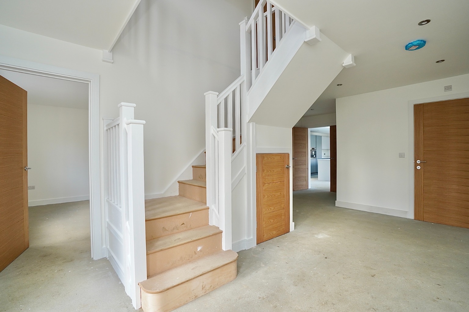 4 bed detached house for sale in High Street, Huntingdon 10