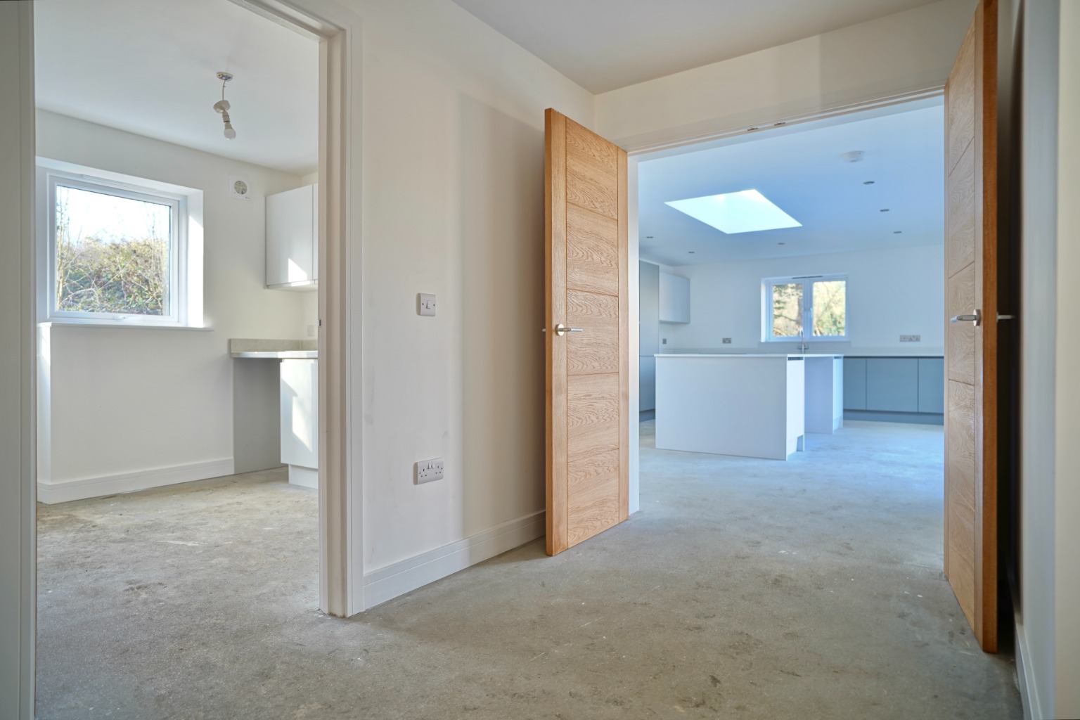 4 bed detached house for sale in High Street, Huntingdon 8