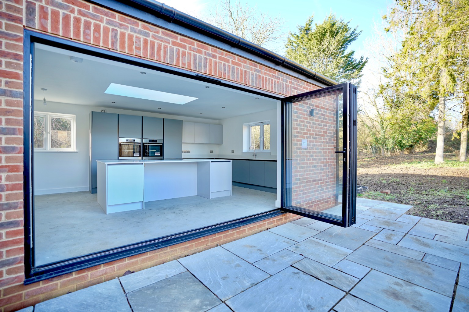 4 bed detached house for sale in High Street, Huntingdon 7