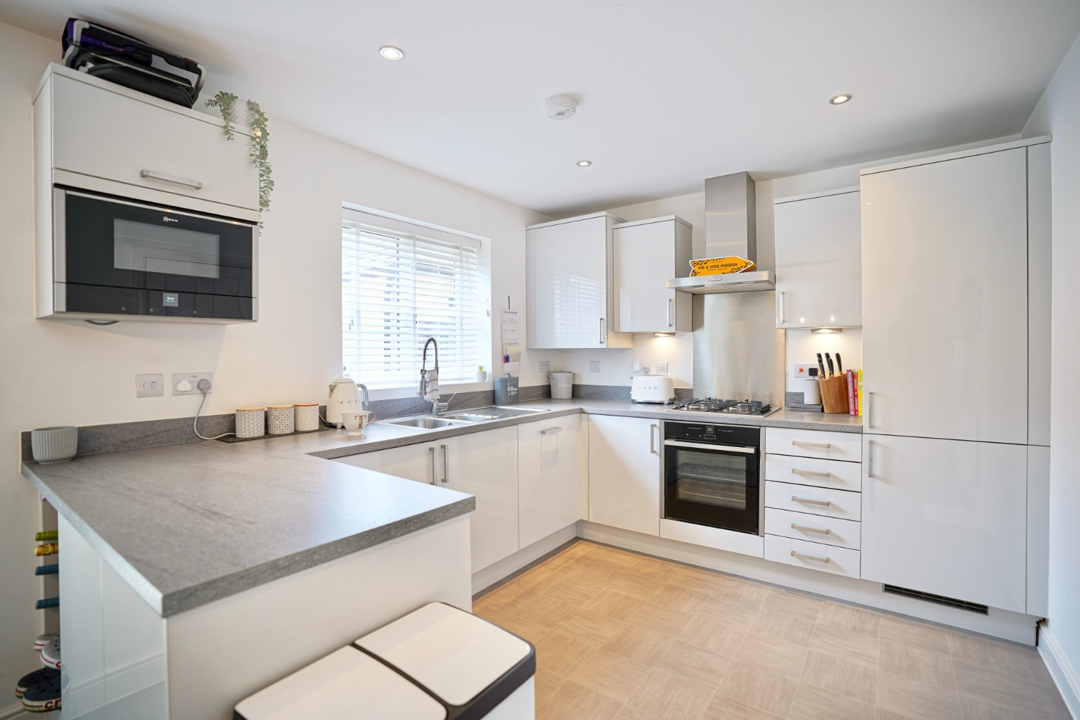 3 bed detached house for sale in Carnaile Road, Huntingdon  - Property Image 3