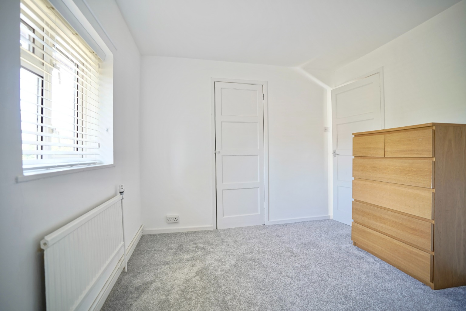 2 bed end of terrace house for sale in Norfolk Road, Huntingdon 10