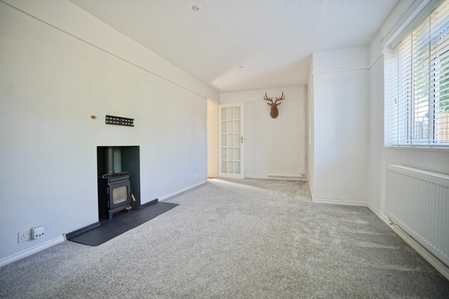 2 bed end of terrace house for sale in Norfolk Road, Huntingdon 3