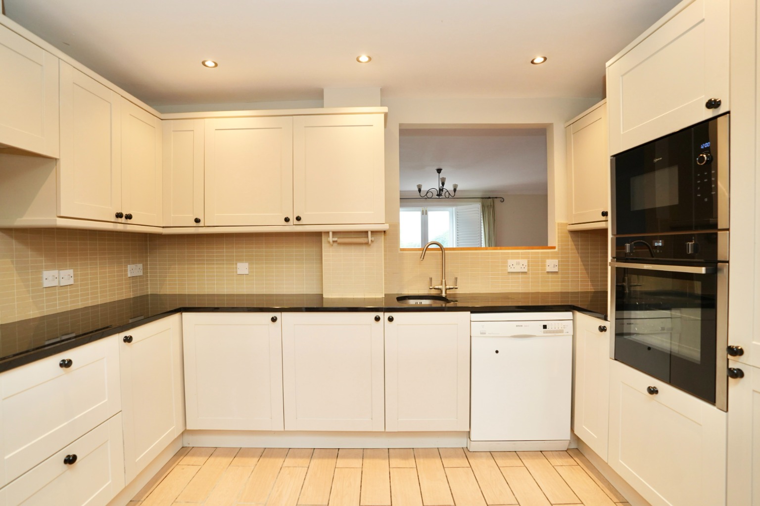 4 bed town house for sale in London Road, St. Ives 2