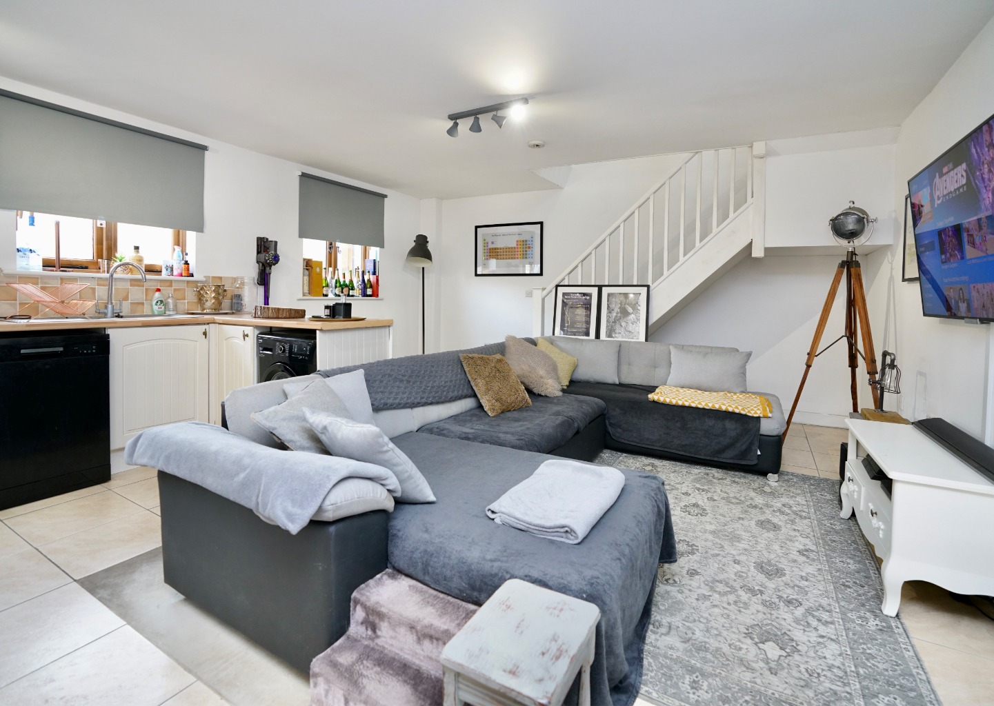 2 bed mews house for sale in West Street, St Ives  - Property Image 1