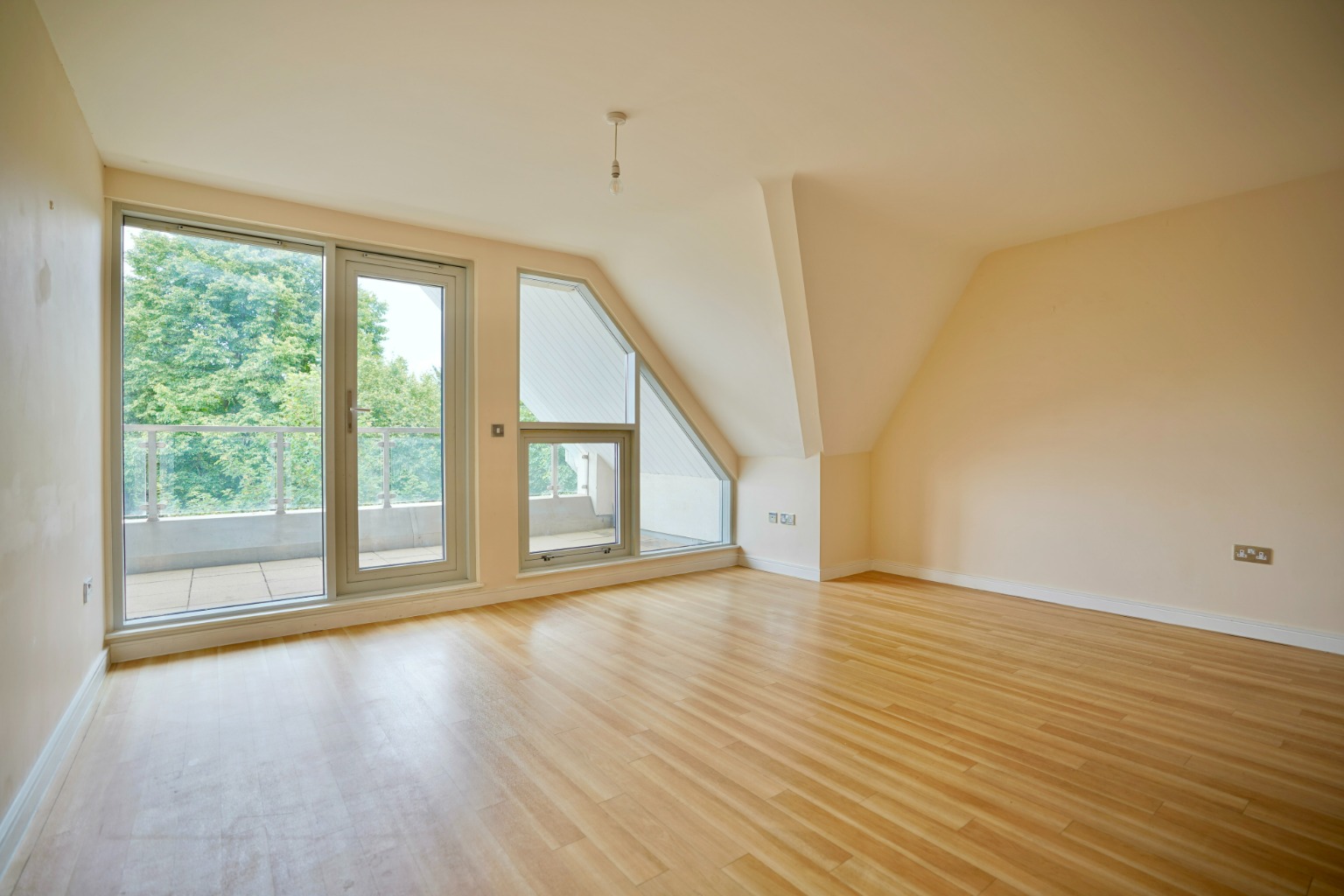 2 bed penthouse for sale in Bradbury Place, Huntingdon - Property Image 1