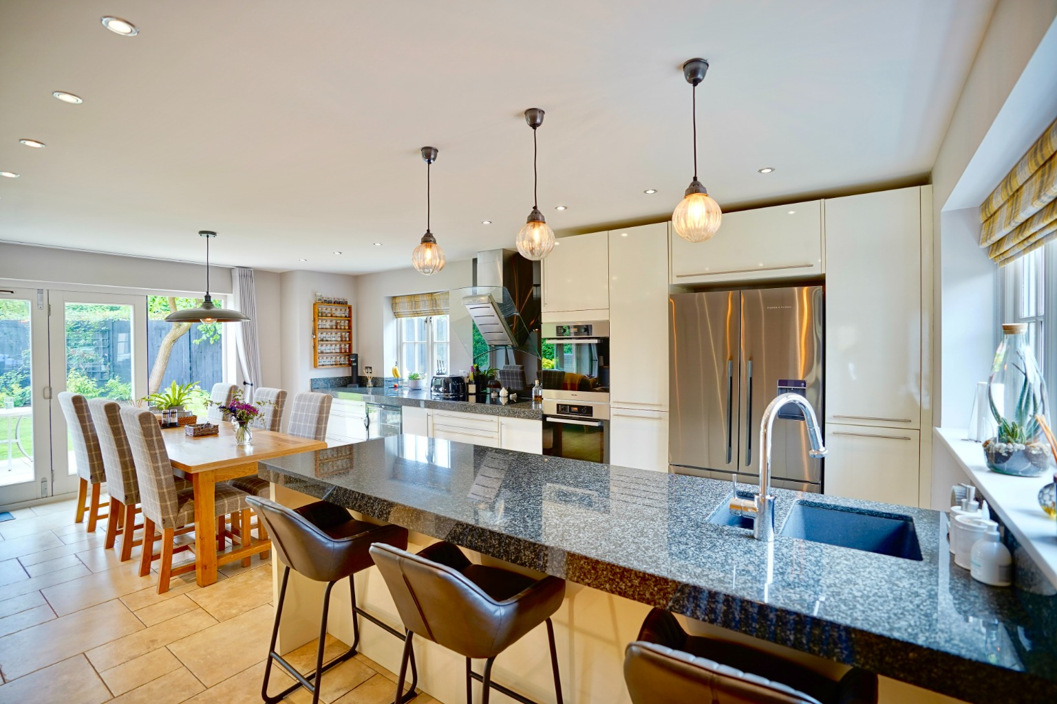 4 bed detached house for sale in Kestrel Court, St. Ives 2