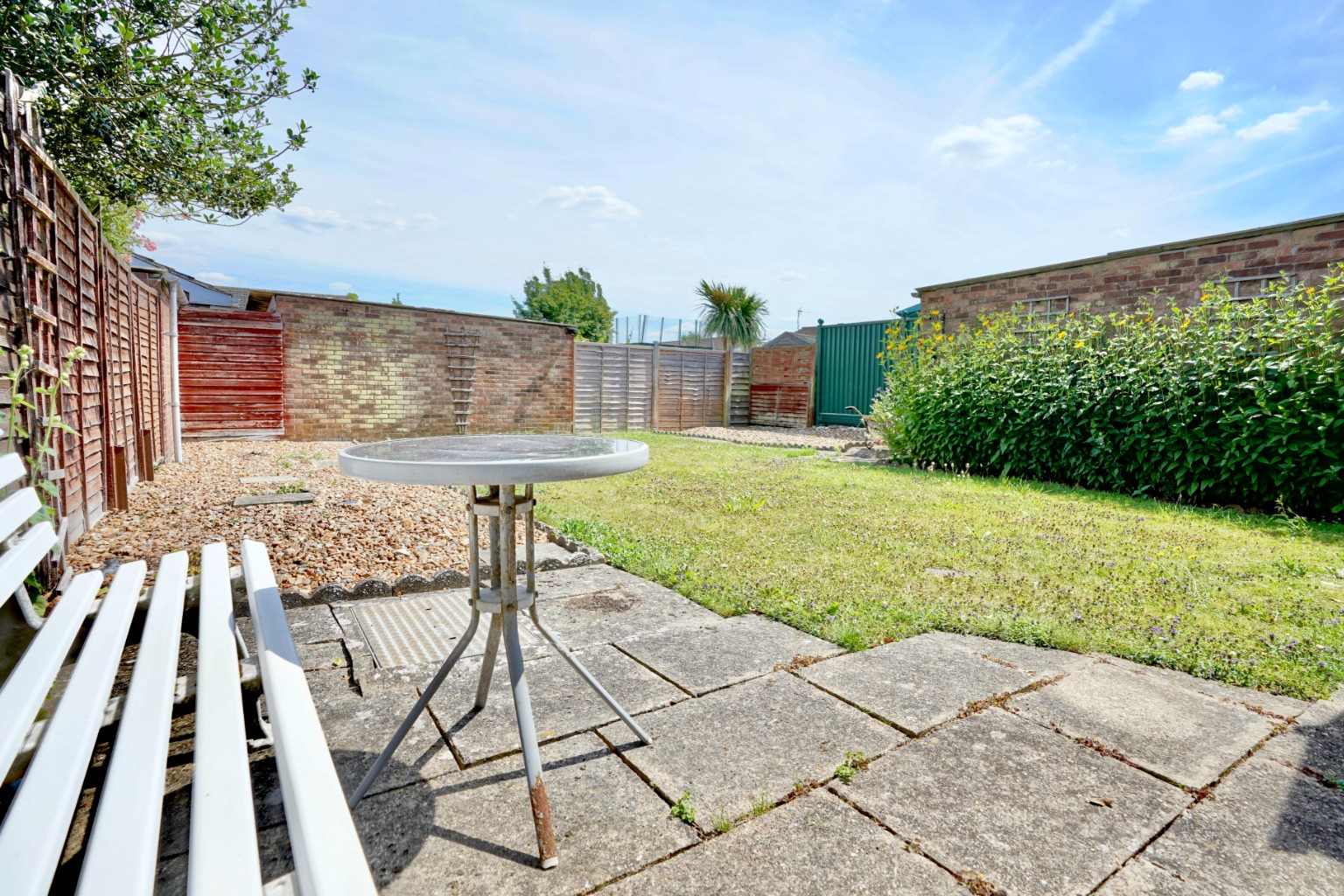 2 bed semi-detached bungalow for sale in Leechcroft, Huntingdon 9