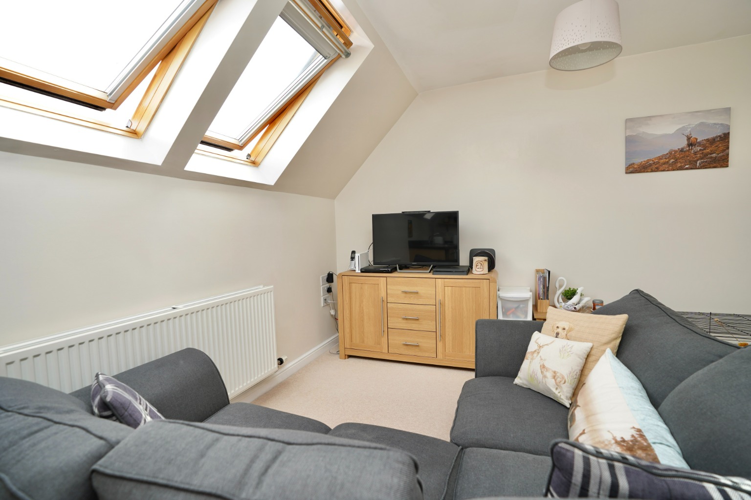 2 bed flat for sale in Stokes Drive, Huntingdon  - Property Image 3