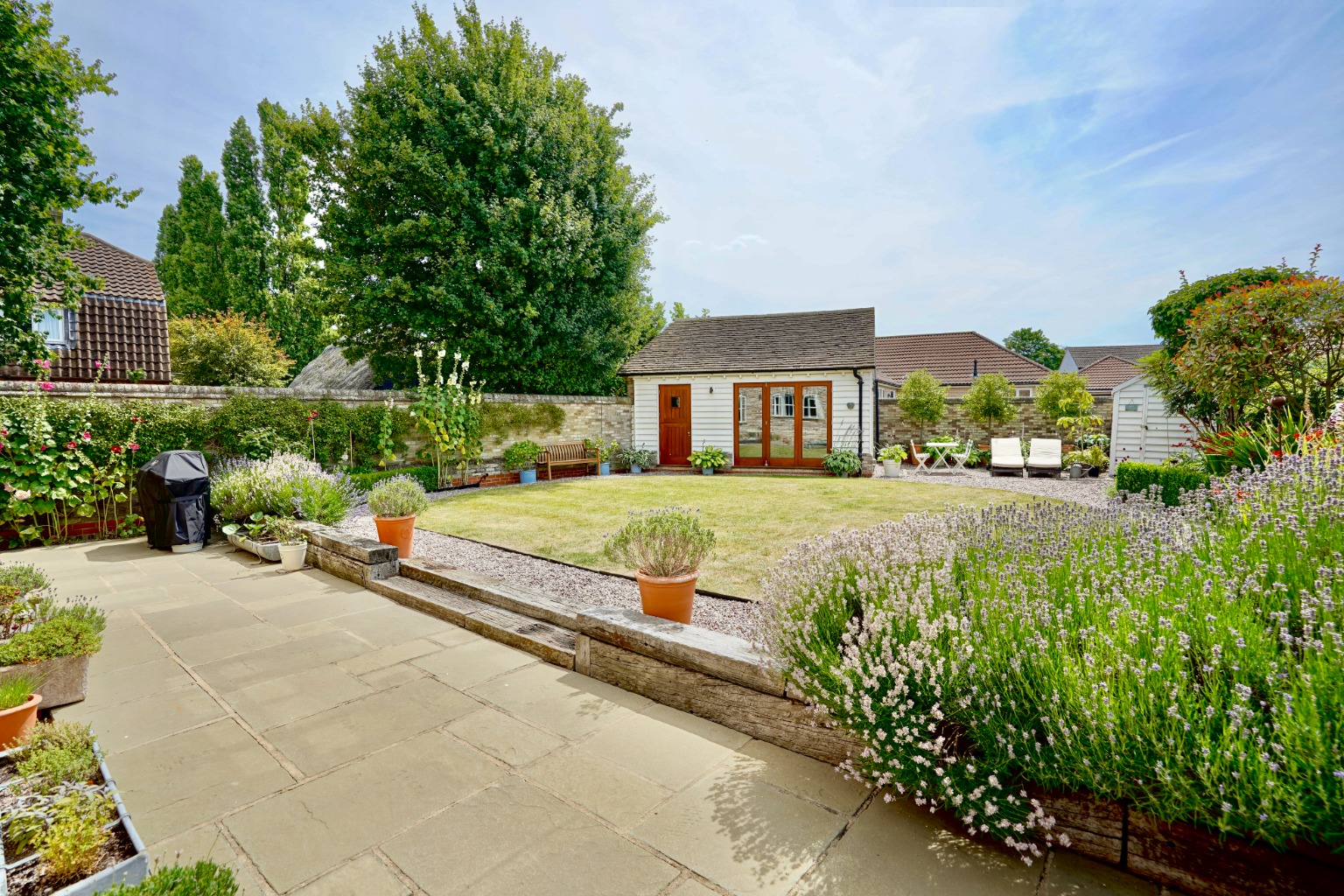 4 bed detached house for sale in The Bumbles, Huntingdon  - Property Image 20