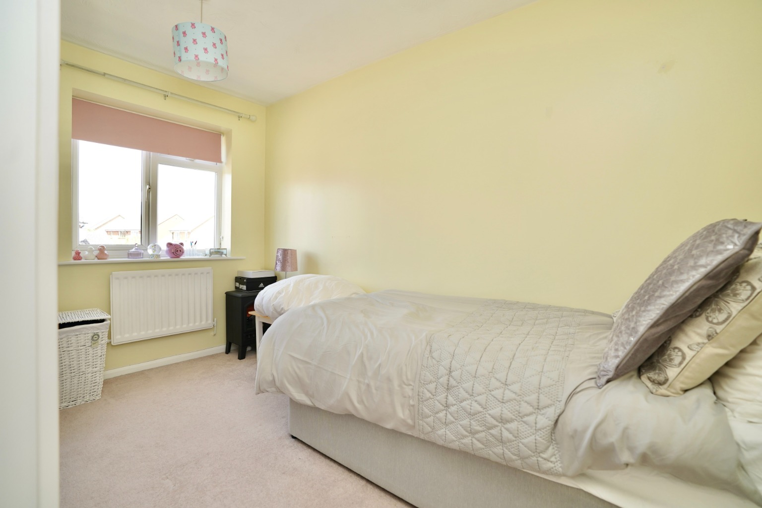 3 bed terraced house for sale in Ash Court, Huntingdon 6