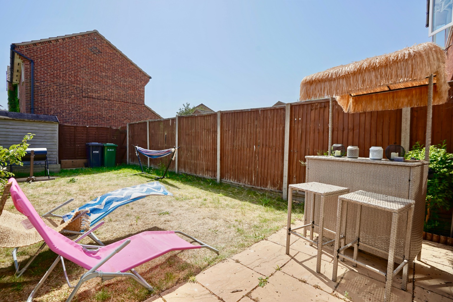 3 bed terraced house for sale in Ash Court, Huntingdon 3