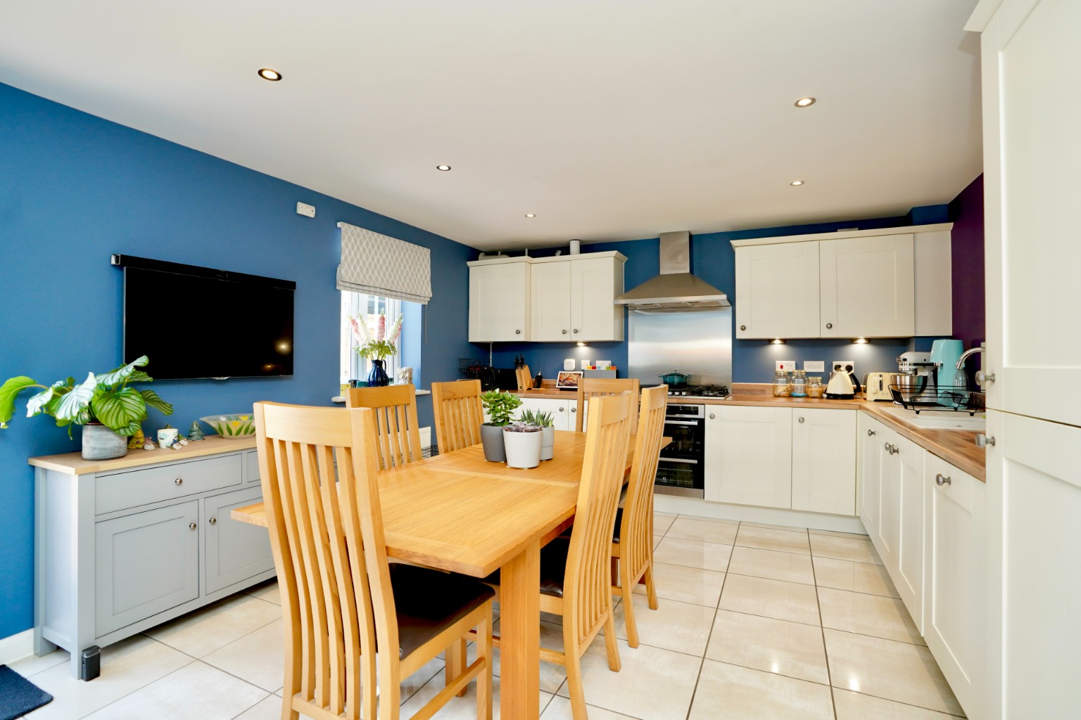 4 bed detached house for sale in Trinity Way, Cambridge 2