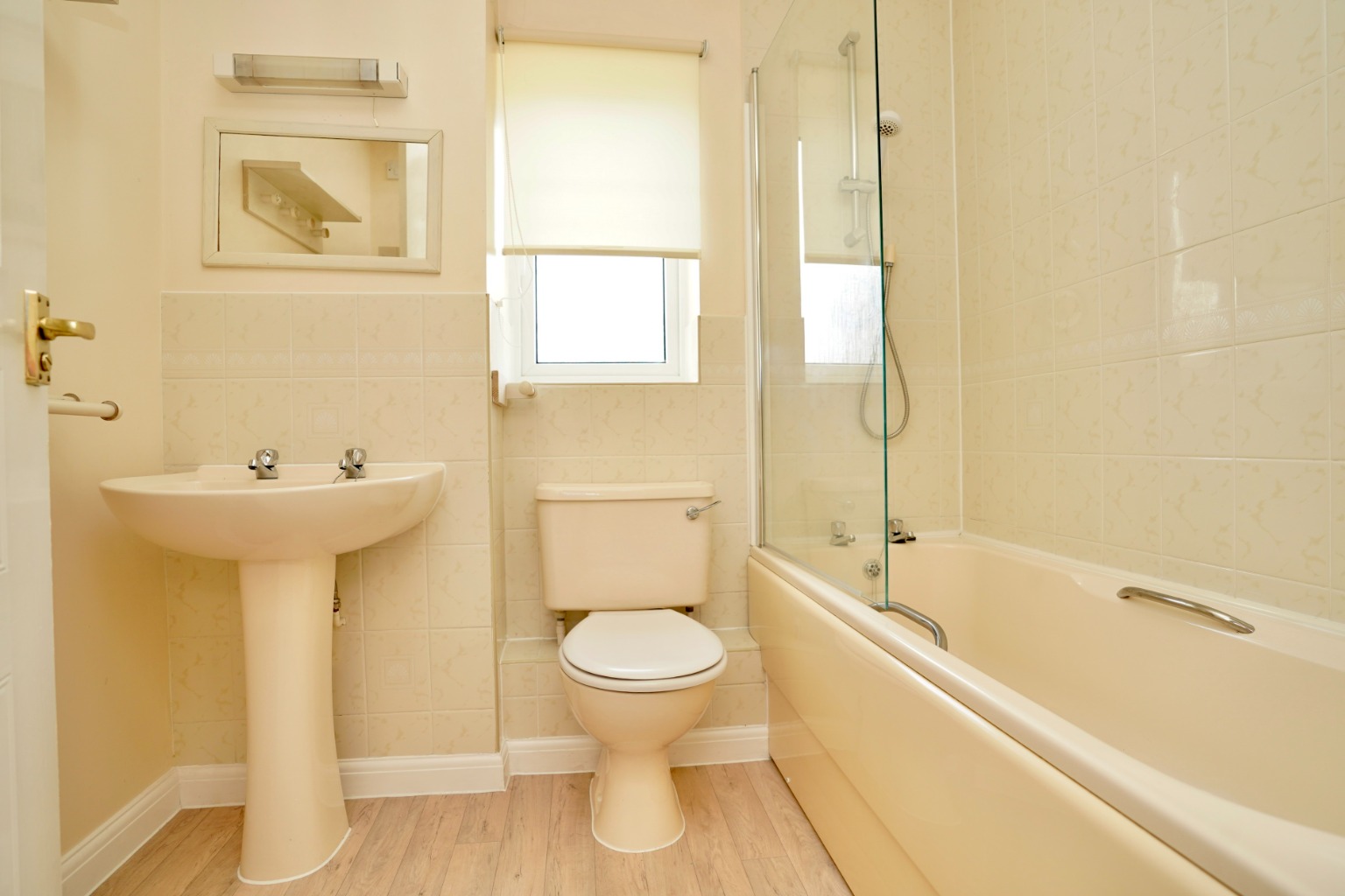 3 bed detached house for sale in Laws Crescent, Huntingdon 10