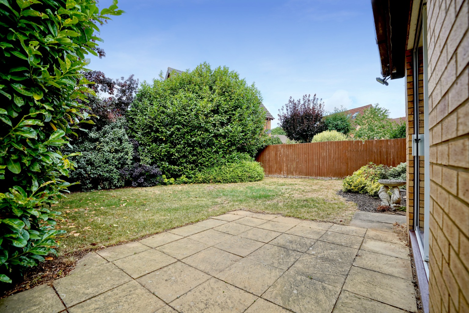 3 bed detached house for sale in Laws Crescent, Huntingdon  - Property Image 14