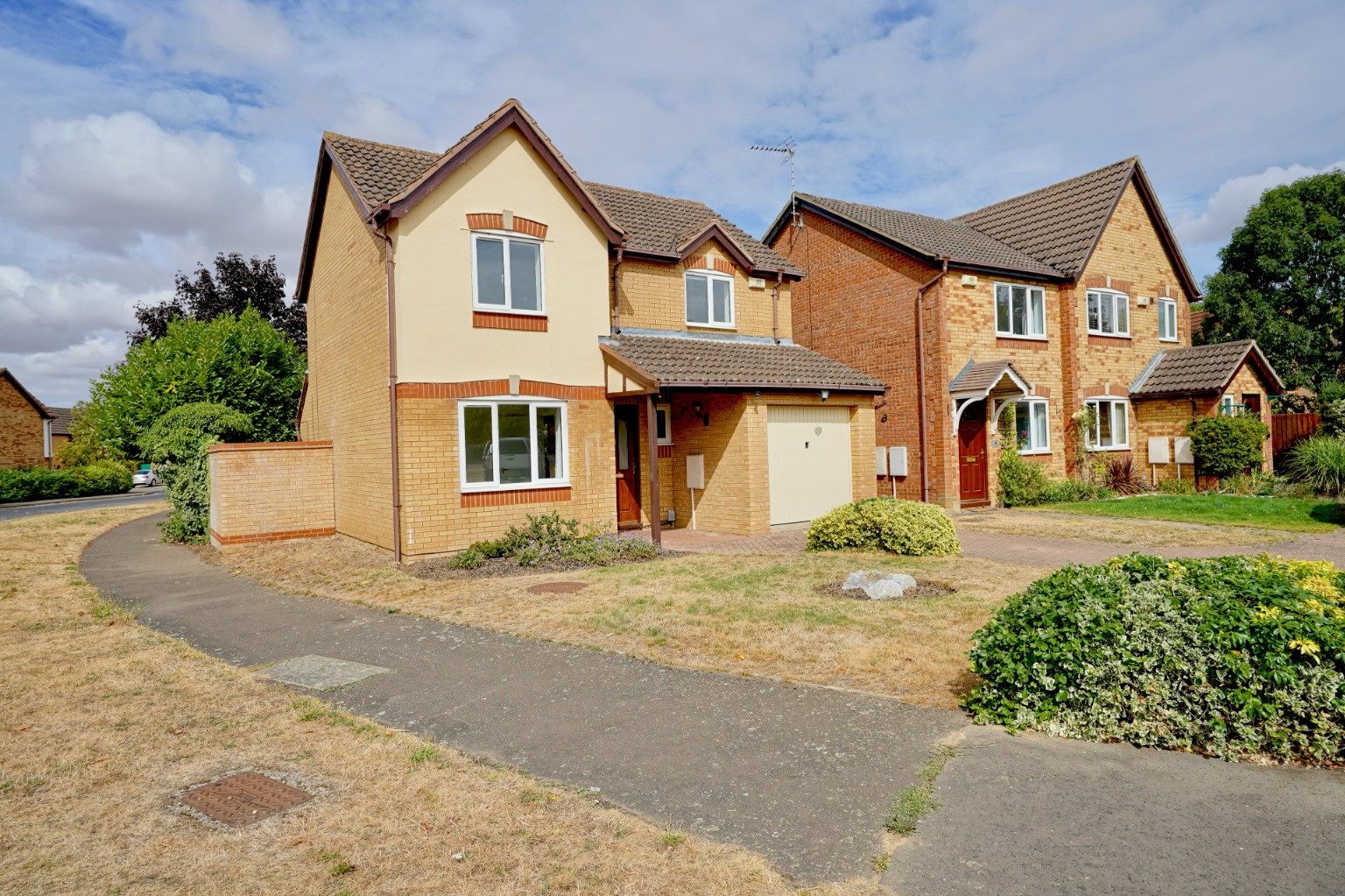 3 bed detached house for sale in Laws Crescent, Huntingdon 15