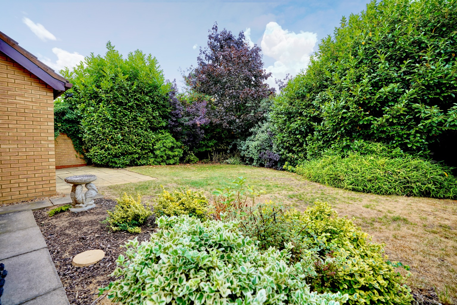 3 bed detached house for sale in Laws Crescent, Huntingdon 12