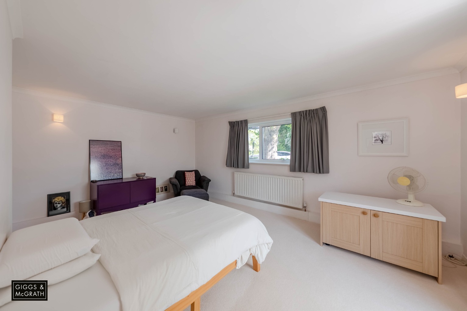 3 bed detached house for sale in North Road, Huntingdon 8