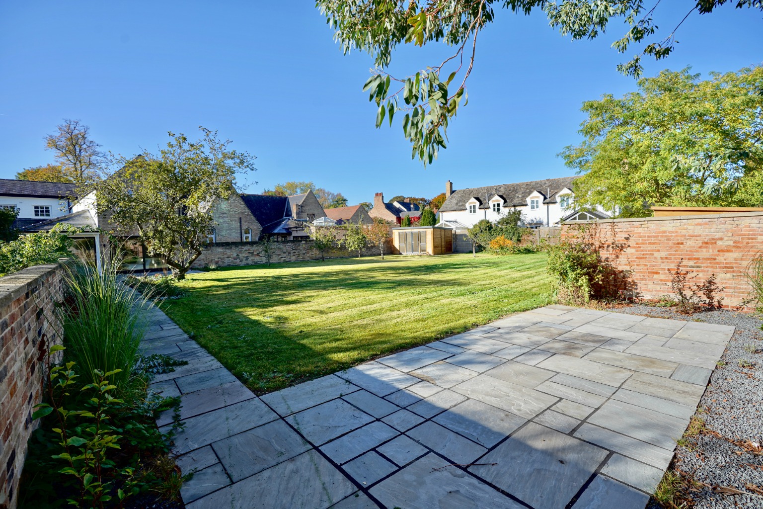 3 bed cottage for sale in High Street, Huntingdon 27