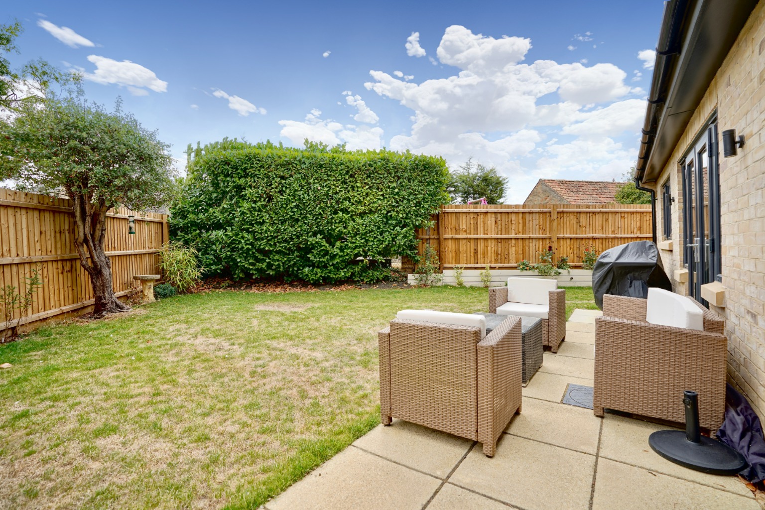 4 bed detached house for sale in Fen Road, Huntingdon  - Property Image 17