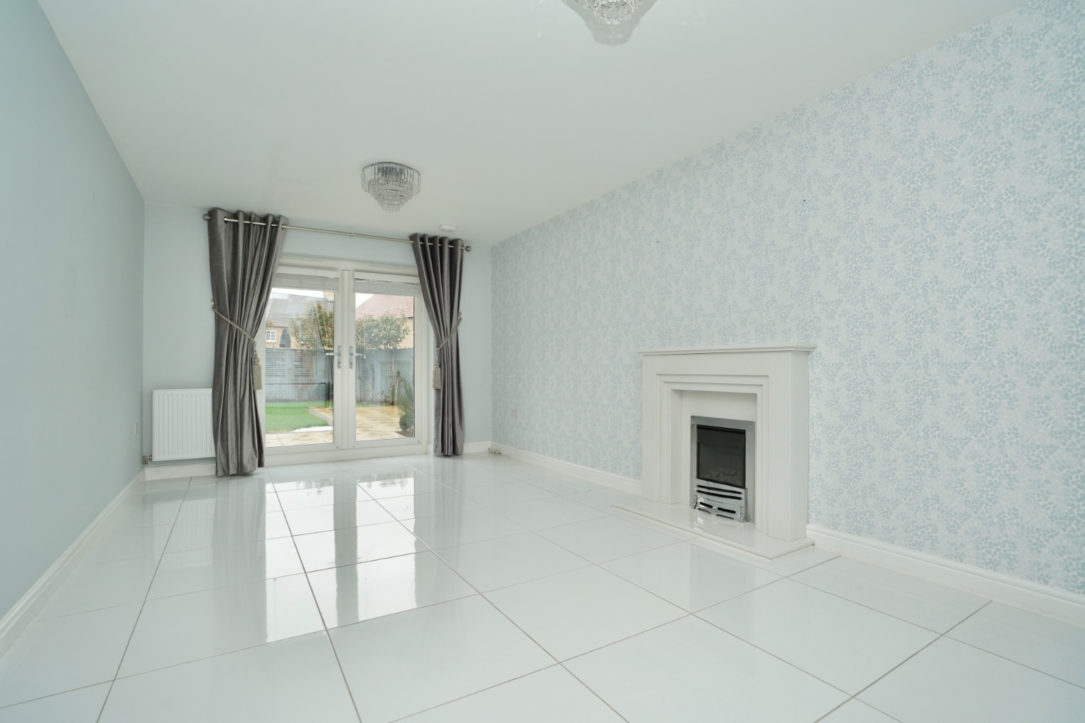 4 bed detached house for sale in Carnaile Road, Huntingdon  - Property Image 3