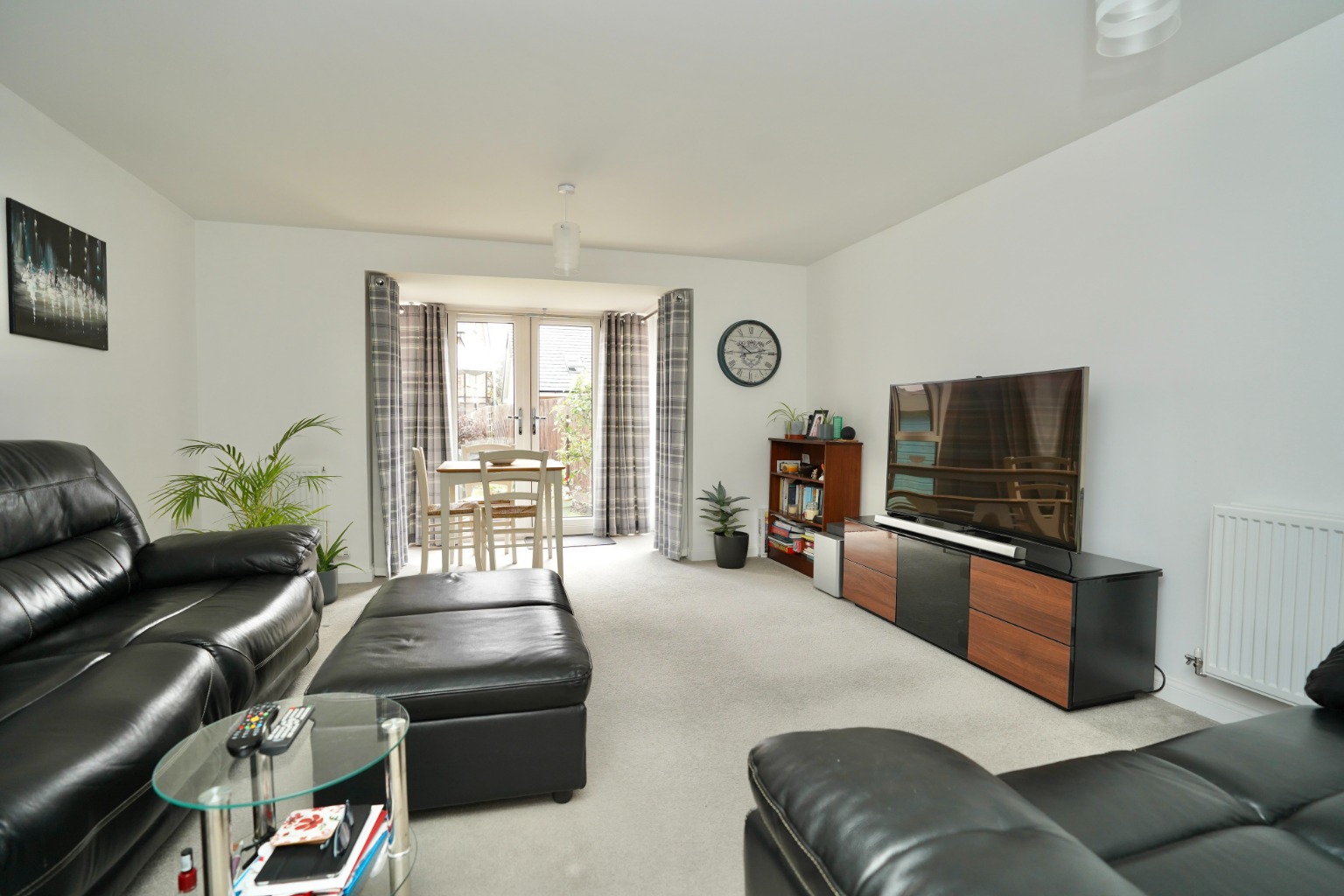 3 bed semi-detached house for sale in Beck Court, St Ives  - Property Image 2