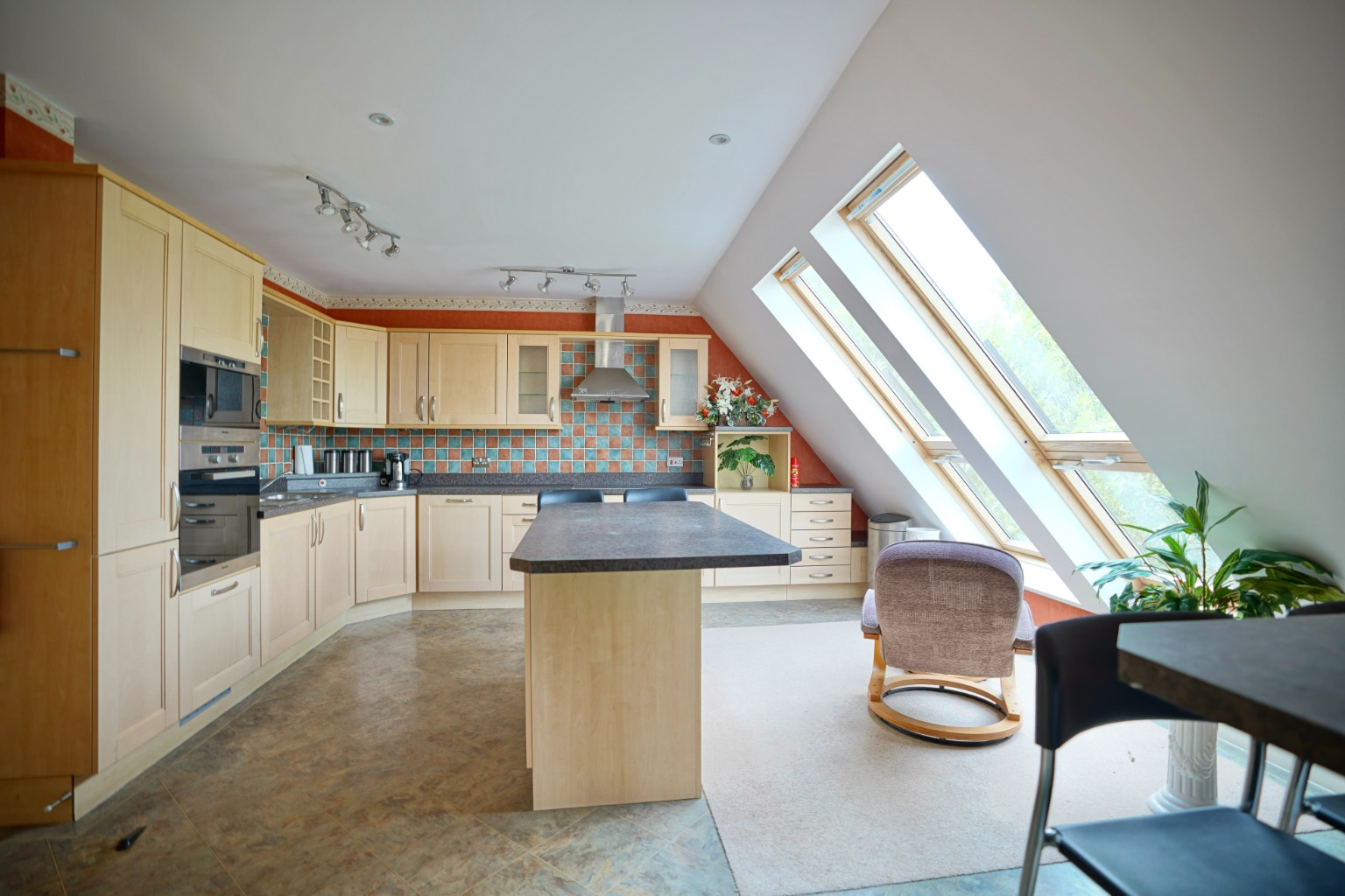 3 bed penthouse for sale in The Hurdles, Huntingdon 2