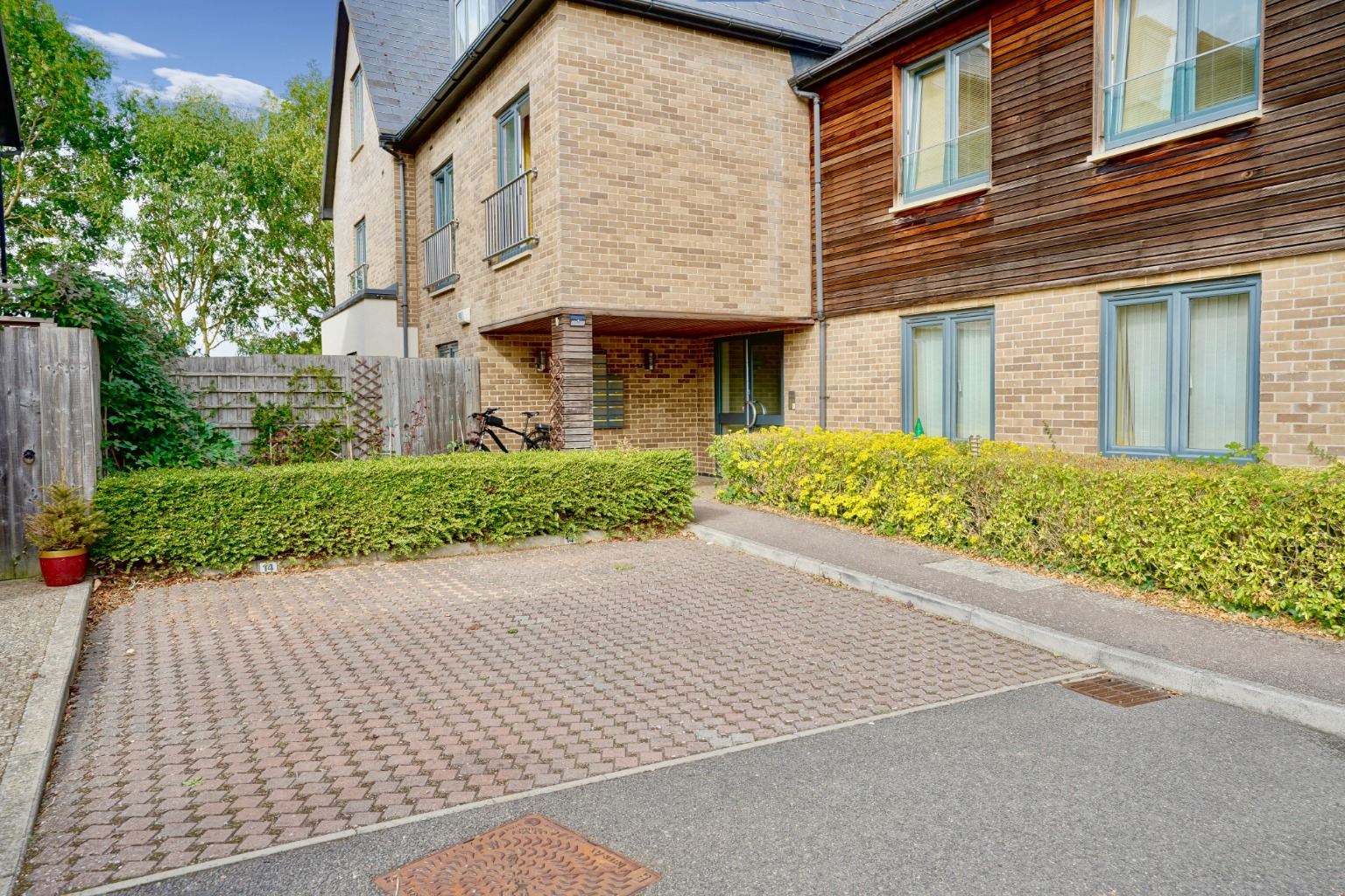 3 bed penthouse for sale in The Hurdles, Huntingdon 10
