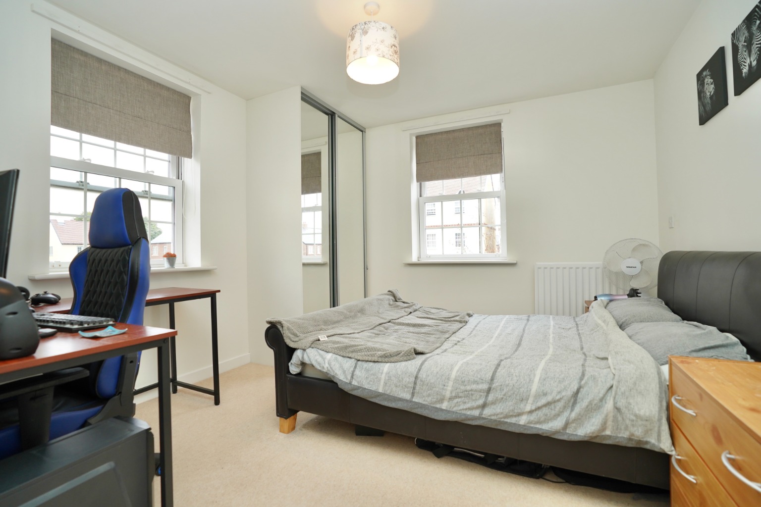 2 bed flat for sale in Walston Way, Huntingdon  - Property Image 4