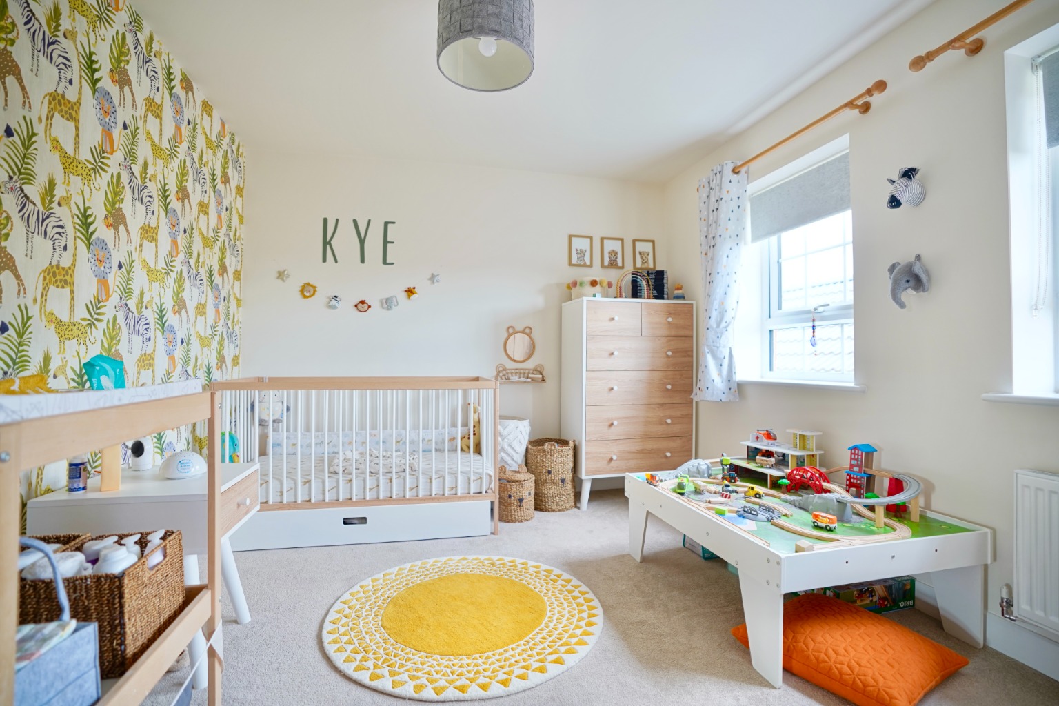 5 bed detached house for sale in Mahaddie Way, Huntingdon 17