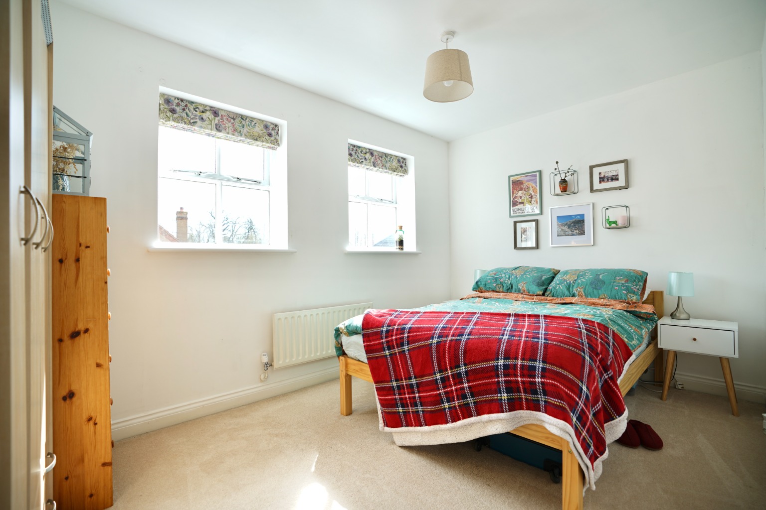 4 bed detached house for sale in Snowdonia Way, Huntingdon 12