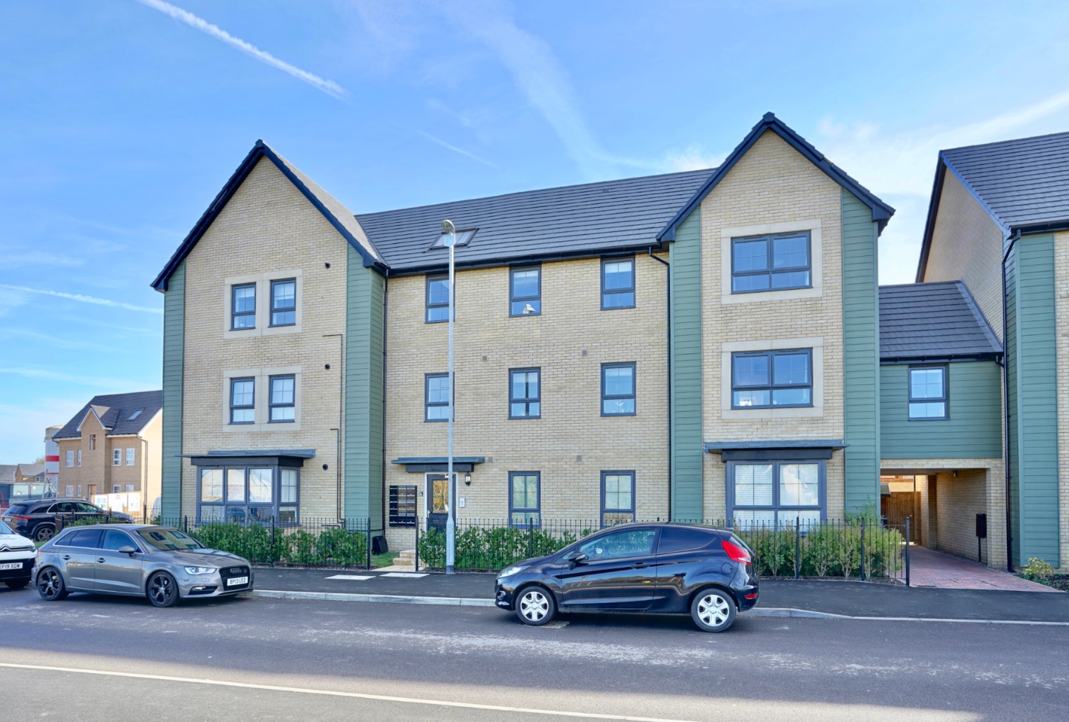 2 bed flat for sale in Butcher Drive, Huntingdon 0