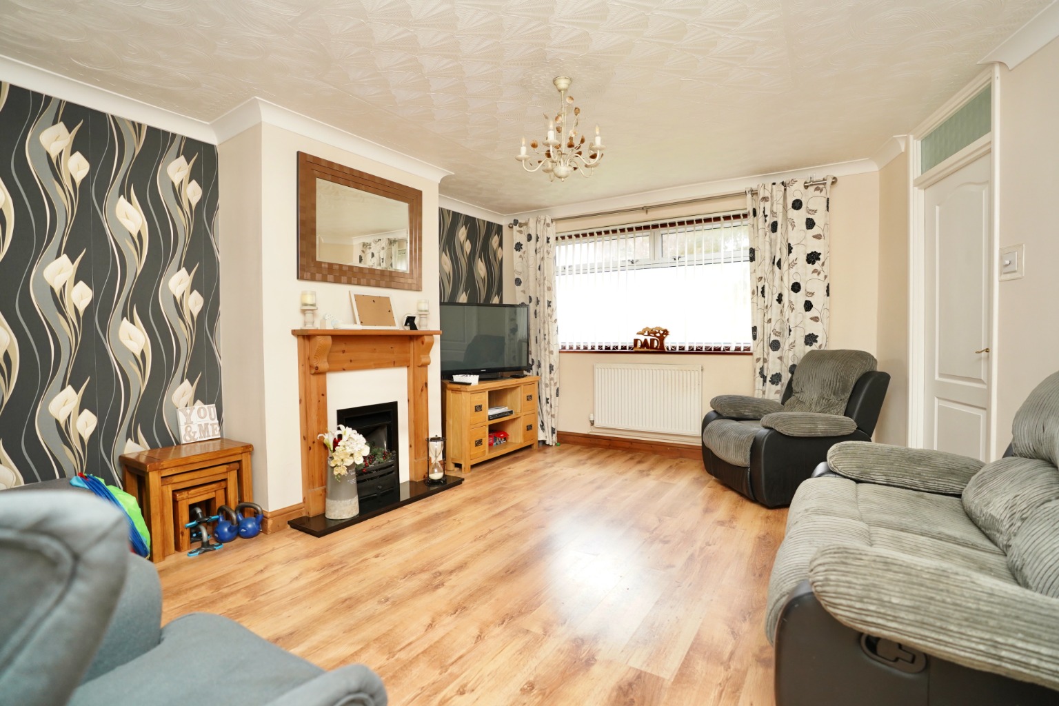 3 bed end of terrace house for sale in Prospero Way, Huntingdon  - Property Image 6