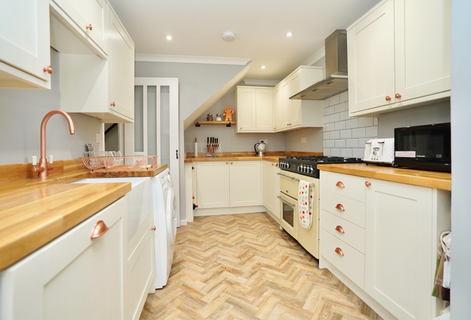 2 bed semi-detached house for sale in Lancelot Way, Huntingdon 0