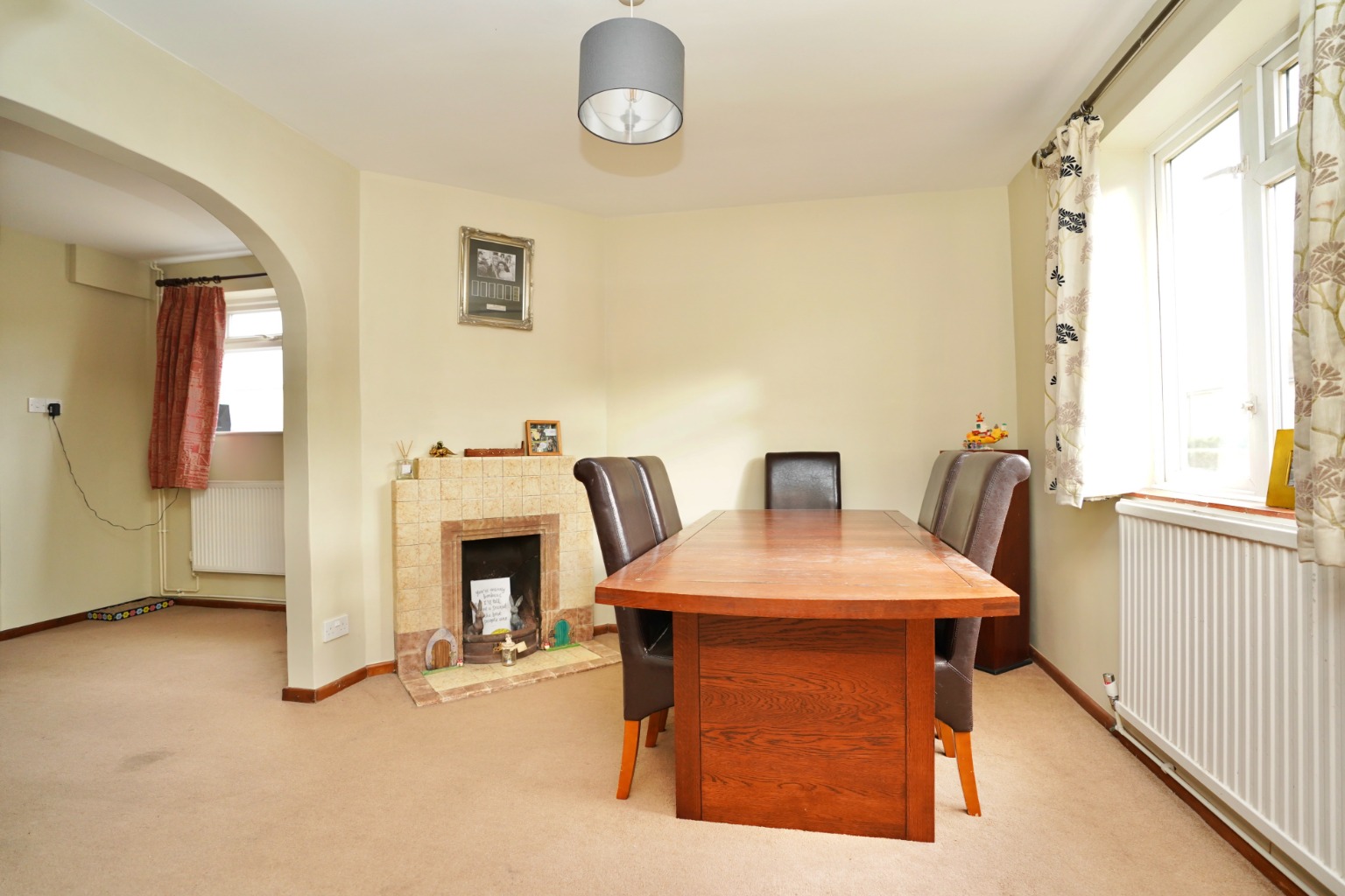 3 bed semi-detached house for sale in Coronation Avenue, Huntingdon  - Property Image 5