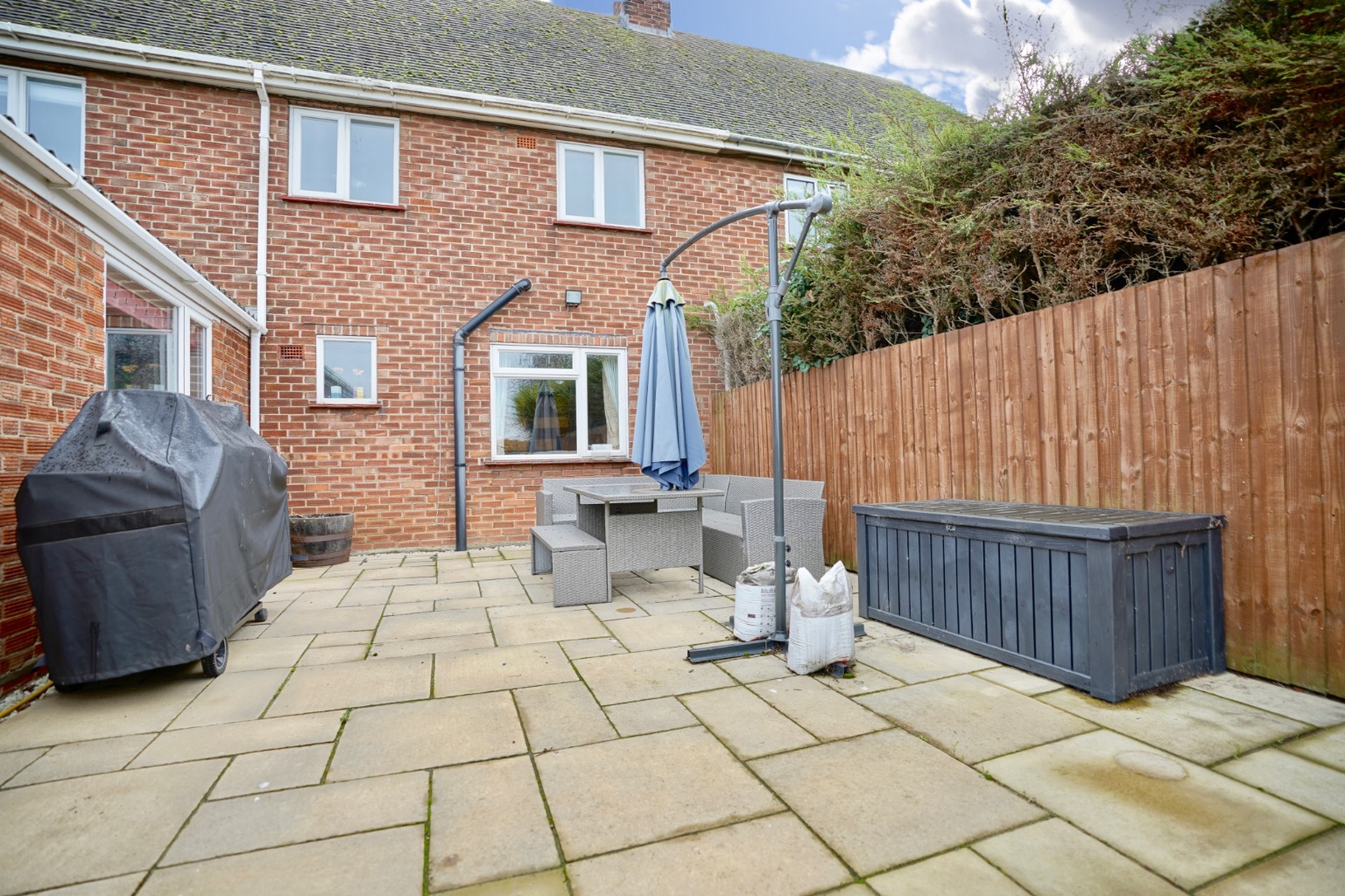 3 bed semi-detached house for sale in Coronation Avenue, Huntingdon 18