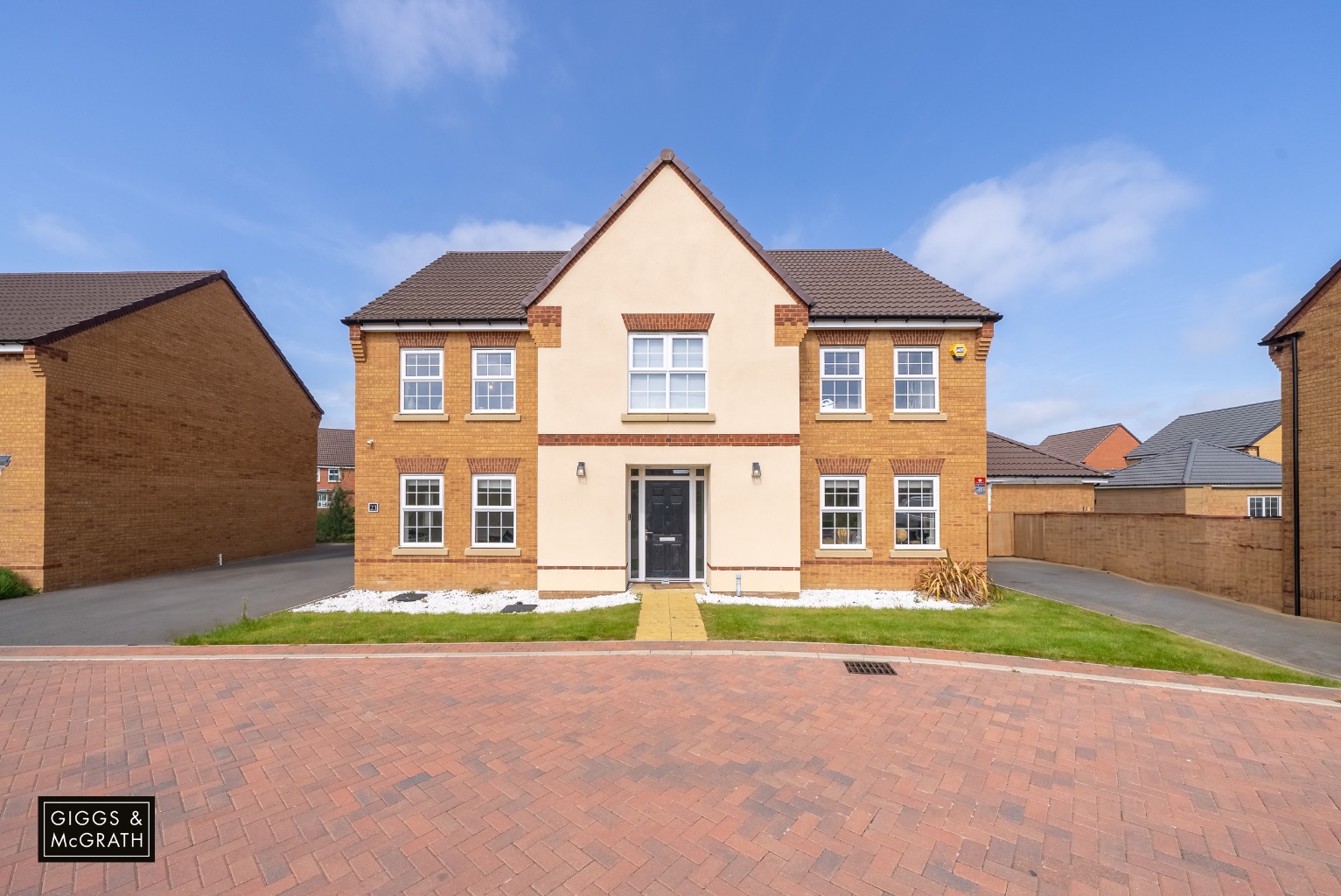 5 bed detached house for sale in Eldrida Drive, Huntingdon  - Property Image 21