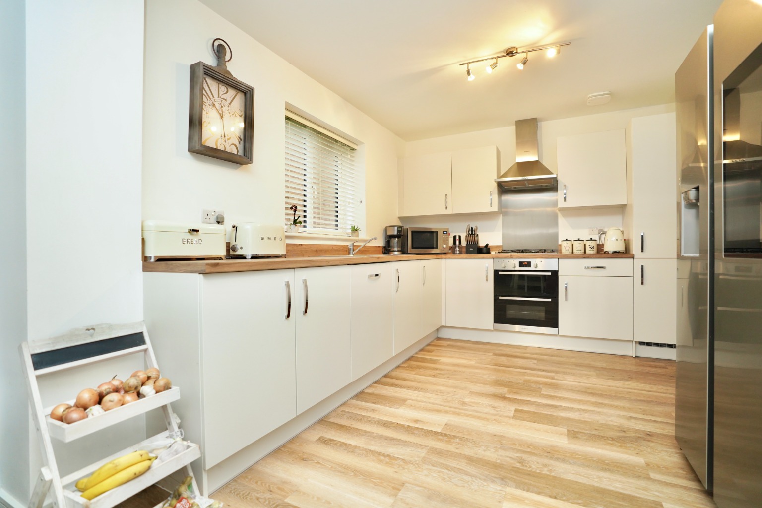 4 bed detached house for sale in Wagstaffe Close, Huntingdon 1