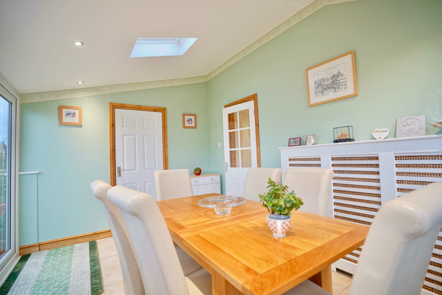3 bed semi-detached house for sale in Anderson Crescent, Huntingdon 3