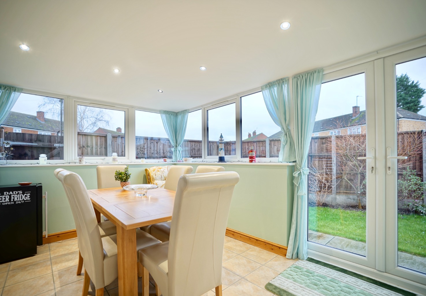 3 bed semi-detached house for sale in Anderson Crescent, Huntingdon  - Property Image 9