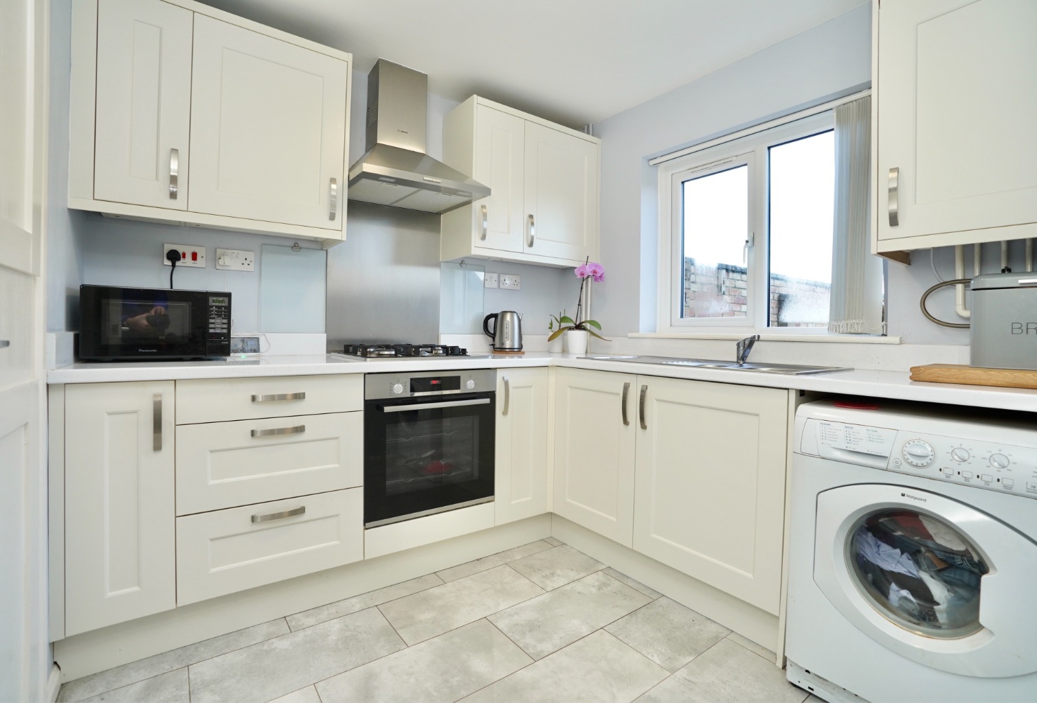3 bed end of terrace house for sale in Nene Way, St. Ives  - Property Image 1