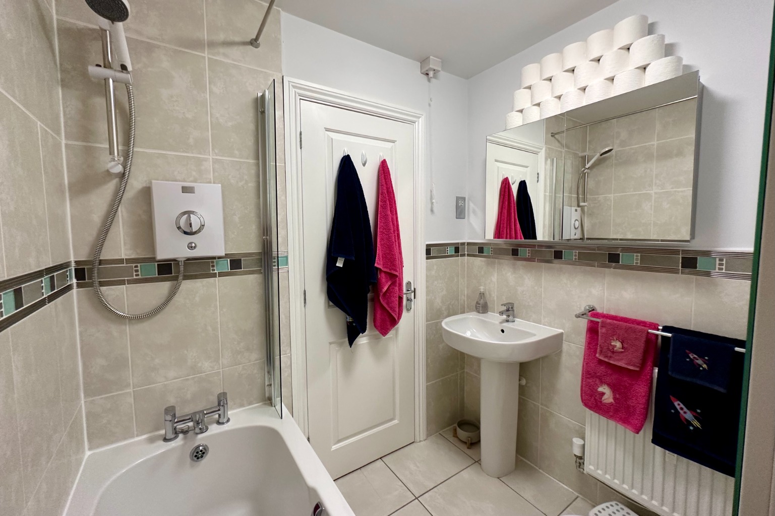3 bed terraced house for sale in Green Walk, Cambridge  - Property Image 17