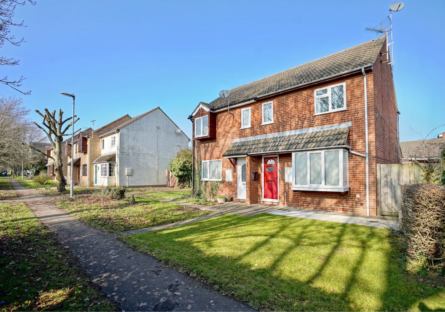 3 bed semi-detached house for sale in St. Marys Close, Huntingdon 17