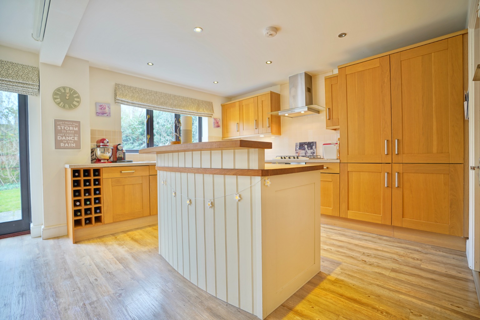4 bed detached house for sale in James Wadsworth Close, Cambridge  - Property Image 5