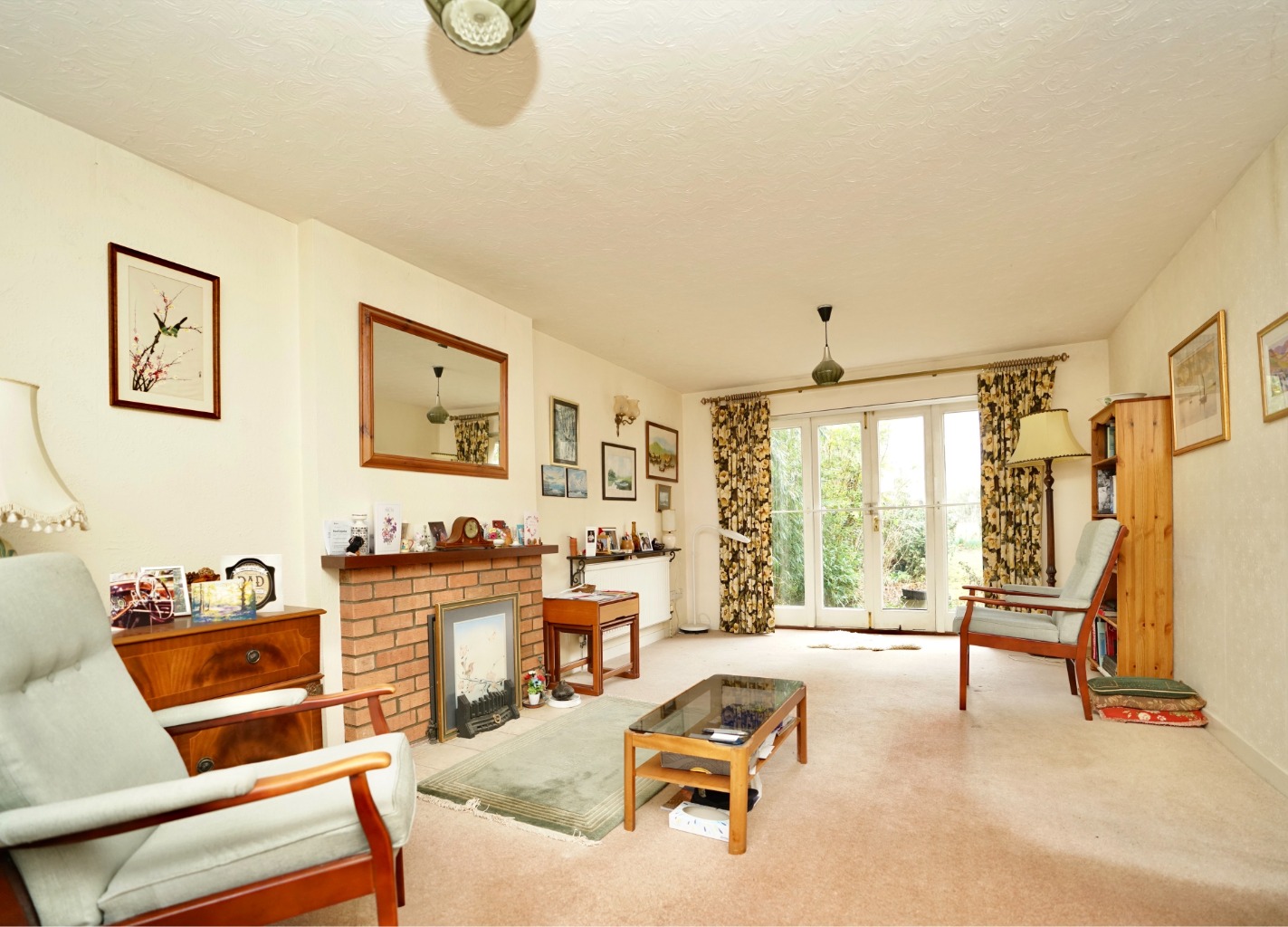 4 bed detached house for sale in High Street, Huntingdon  - Property Image 2