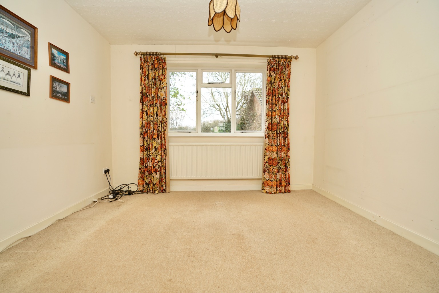 4 bed detached house for sale in High Street, Huntingdon 4